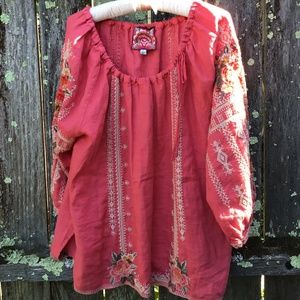 Beautiful Johnny Was linen top